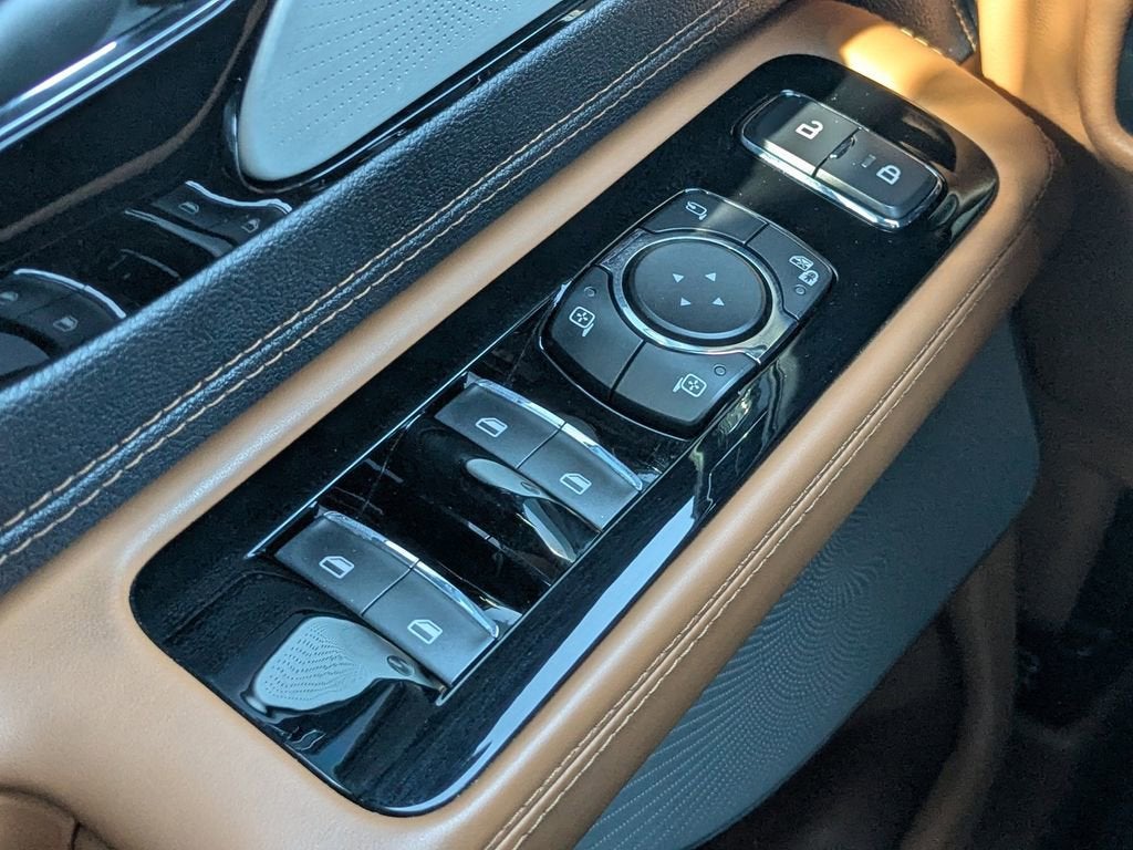 2022 Lincoln Aviator Black Label Grand Touring