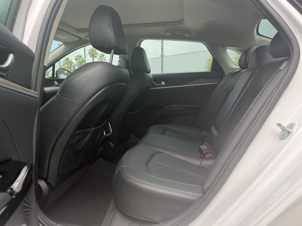 2023 Kia K5 EX