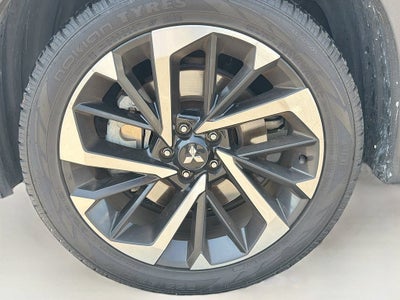 2023 Mitsubishi Outlander SEL