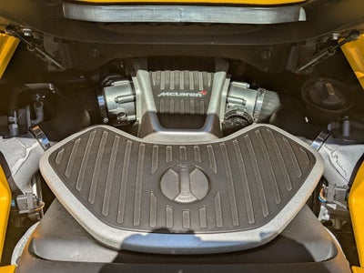 2016 McLaren 650S Base