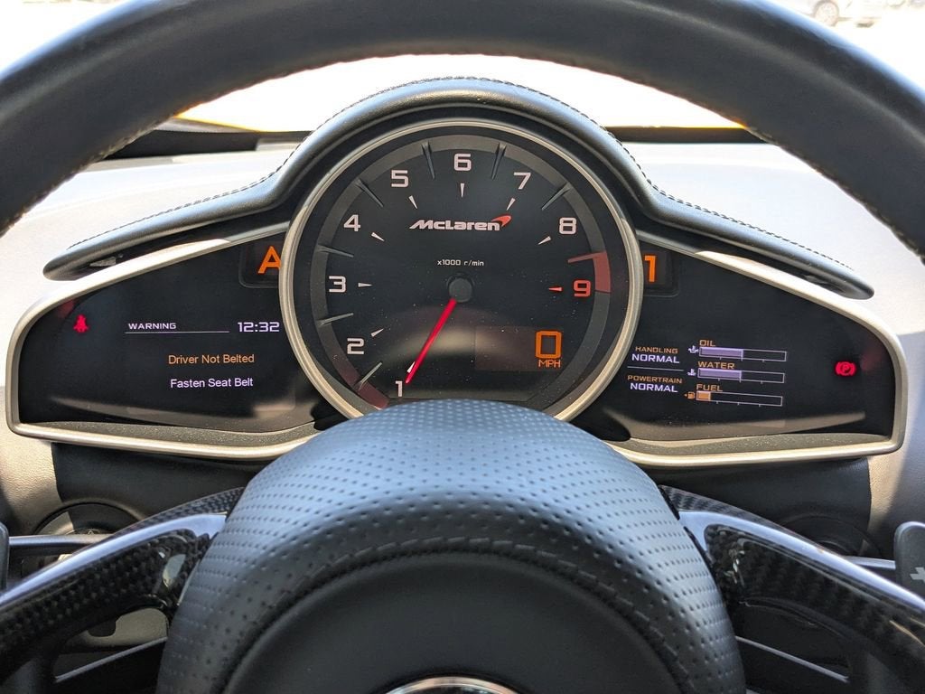 2016 McLaren 650S Base