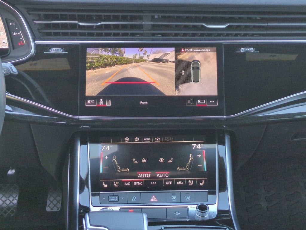 2021 Audi Q8 Premium Plus