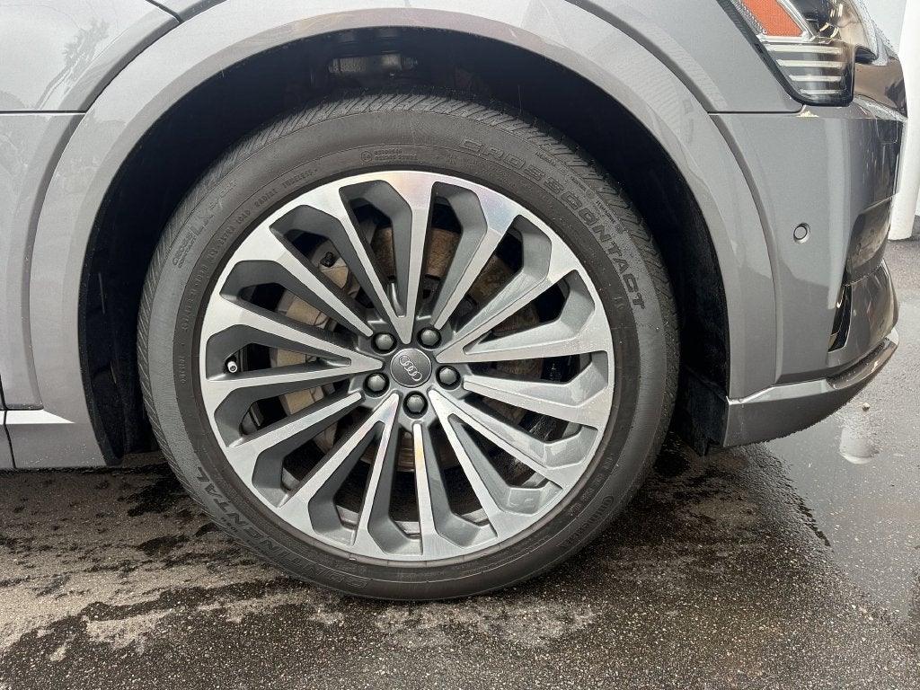 2019 Audi e-tron Prestige