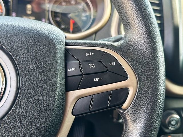 2018 Jeep Cherokee Latitude Tech Connect
