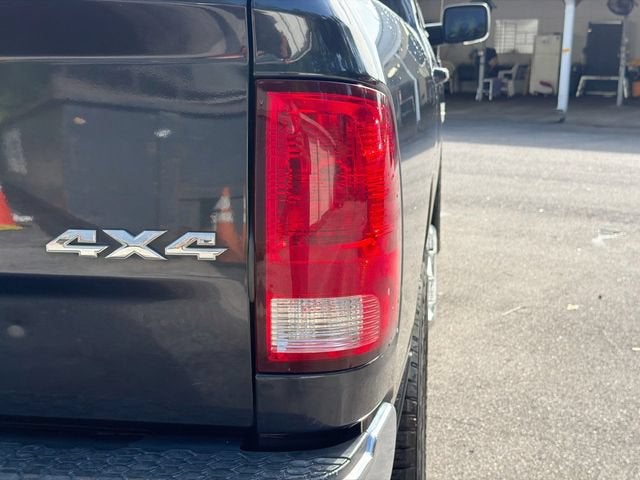2017 RAM 1500 Big Horn Crew Cab 4x4 5'7" Box