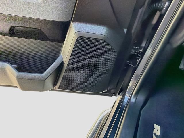 2017 RAM 1500 Big Horn Crew Cab 4x4 5'7" Box