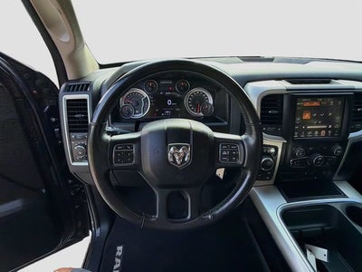 2017 RAM 1500 Big Horn Crew Cab 4x4 5'7" Box