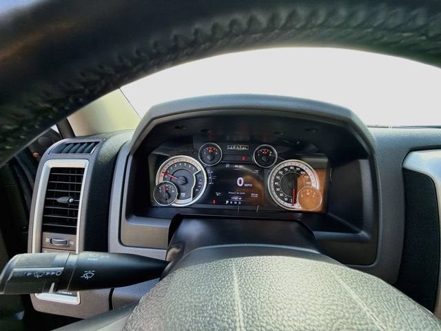 2017 RAM 1500 Big Horn Crew Cab 4x4 5'7" Box