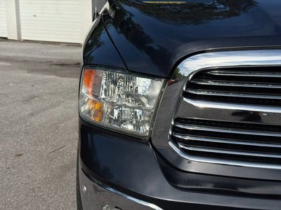 2017 RAM 1500 Big Horn Crew Cab 4x4 5'7" Box