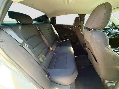 2022 Chevrolet Malibu LS