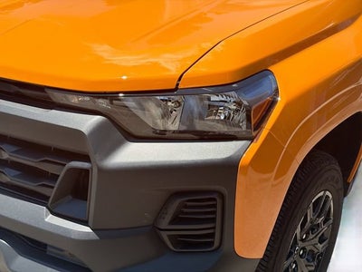 2025 Chevrolet Colorado WT/LT