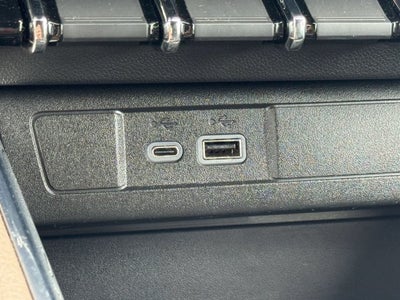 2023 GMC Canyon 4WD Denali