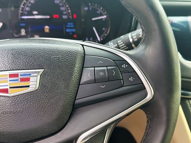 2017 Cadillac XT5 Luxury FWD