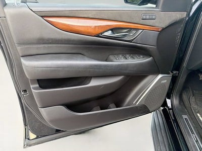 2020 Cadillac Escalade Luxury
