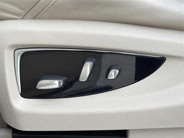 2018 Cadillac Escalade Premium Luxury