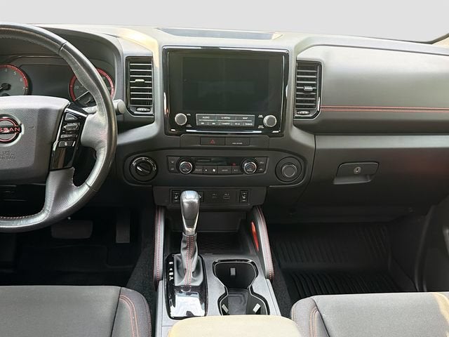 2022 Nissan Frontier Crew Cab PRO-4X 4x4