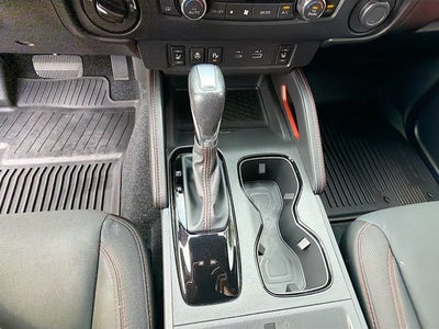 2022 Nissan Frontier Crew Cab PRO-4X 4x4
