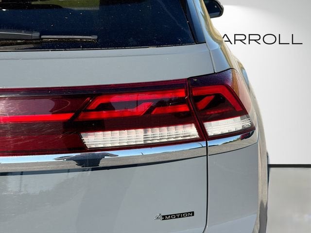 2024 Volkswagen Atlas Cross Sport 2.0T SEL Premium R-Line