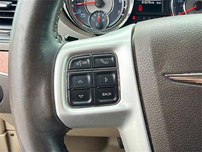 2015 Chrysler Town & Country Touring