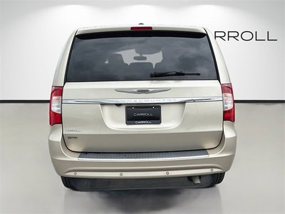 2015 Chrysler Town & Country Touring