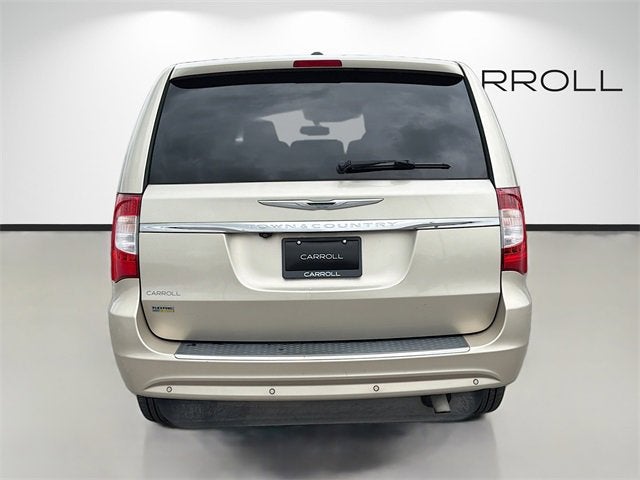 2015 Chrysler Town & Country Touring