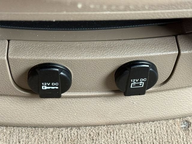 2014 Chrysler Town & Country Touring-L