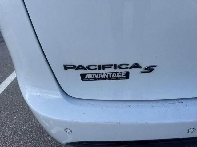 2018 Chrysler Pacifica Touring Plus