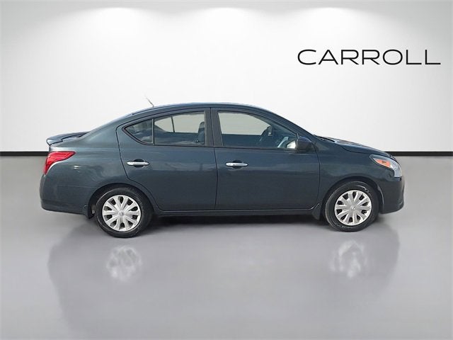 2015 Nissan Versa SV