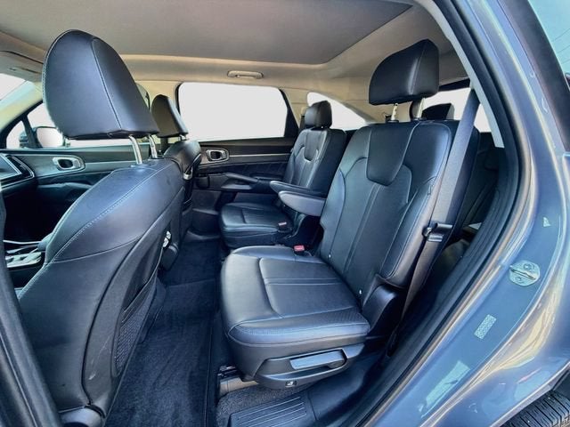 2025 Kia Sorento X-Line SX