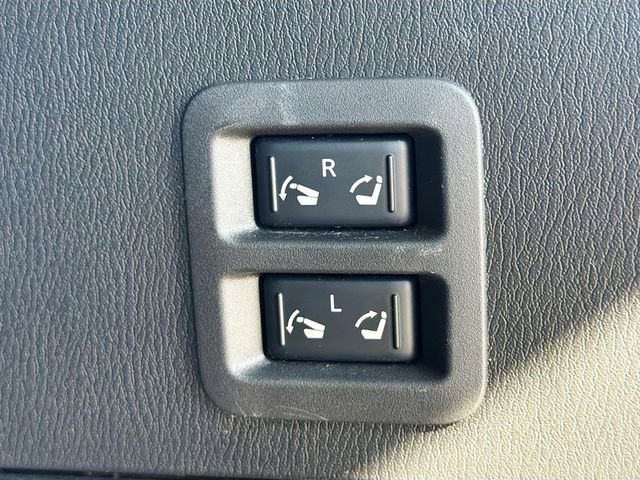 2020 Nissan Armada SV