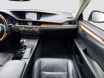 2015 Lexus ES 300h Hybrid