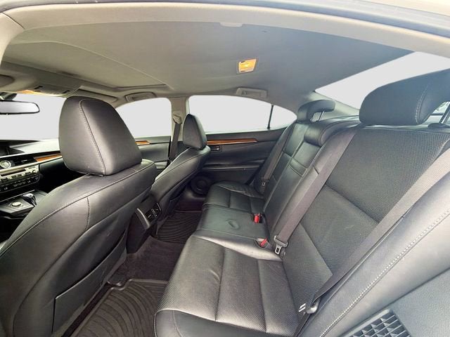 2015 Lexus ES 300h Hybrid