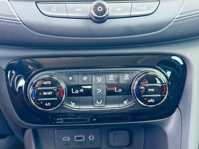 2022 Buick Encore GX Essence