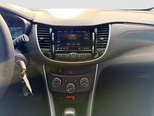 2022 Chevrolet Trax LS