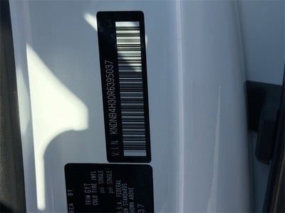 2024 Kia Carnival LX