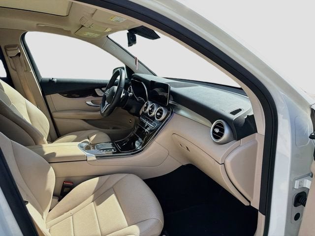 2021 Mercedes-Benz GLC 300 SUV