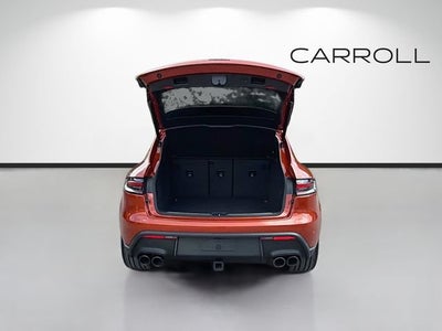 2023 Porsche Macan Base