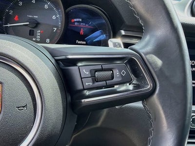 2023 Porsche Macan Base