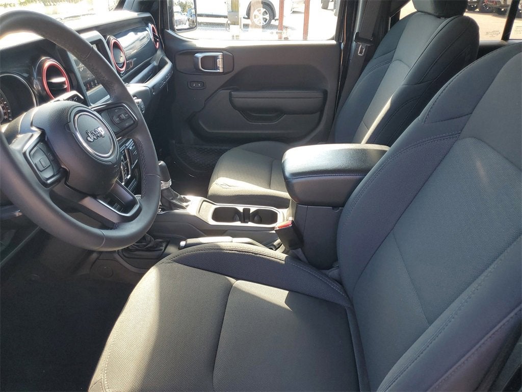 2023 Jeep Wrangler Sport Altitude