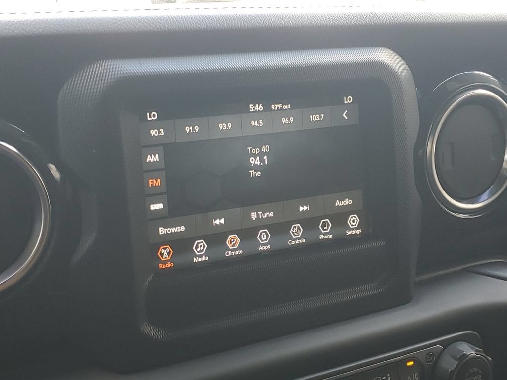 2020 Jeep Wrangler Unlimited Sahara Altitude 4x4