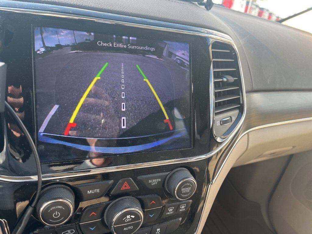 2020 Jeep Grand Cherokee Overland