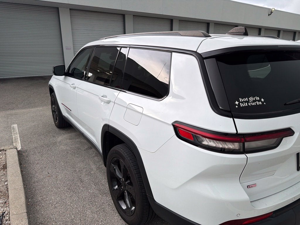 2023 Jeep Grand Cherokee L Limited 4x2