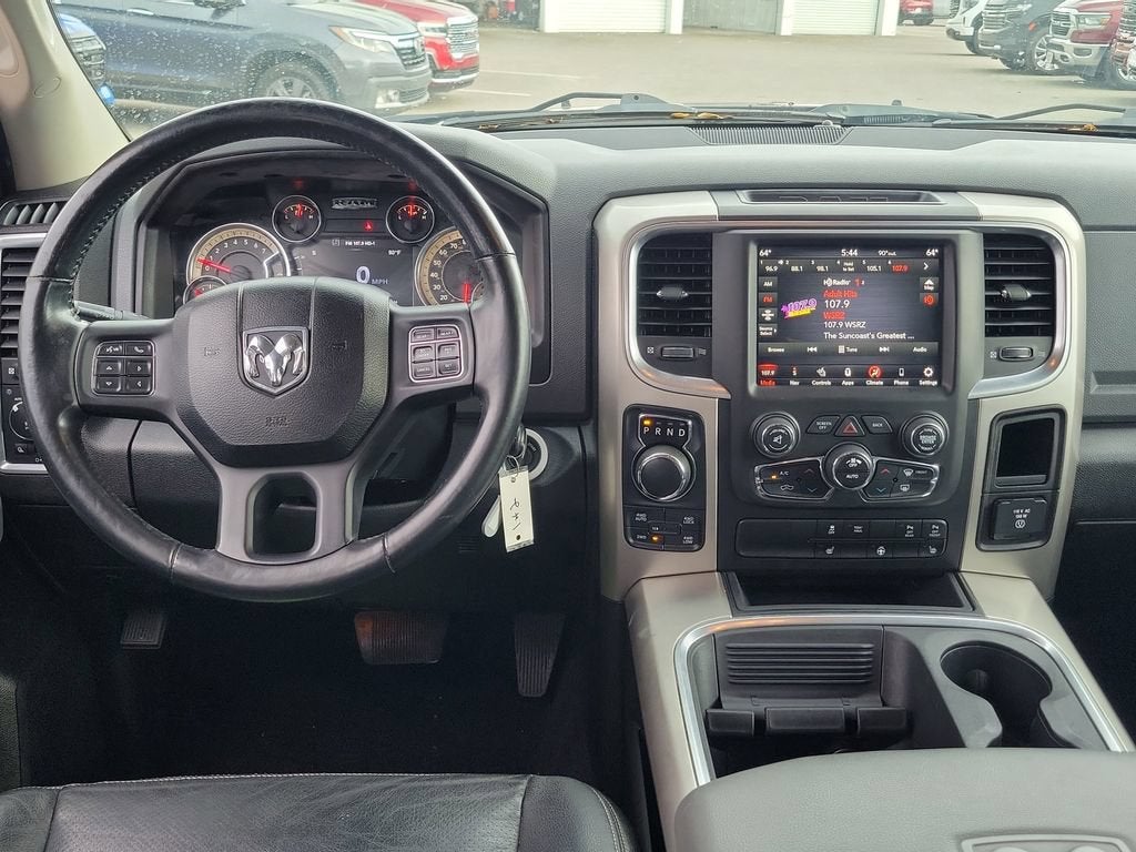 2018 RAM 1500 Big Horn Crew Cab 4x4 5'7" Box
