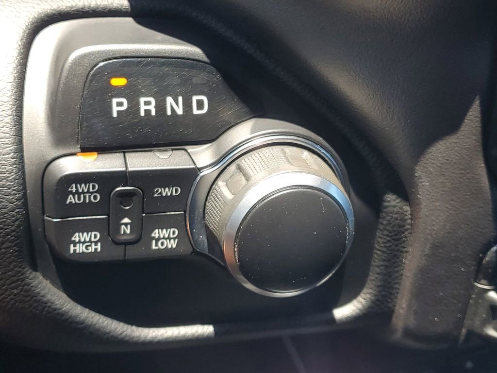 2019 RAM 1500 Big Horn/Lone Star Crew Cab 4x4 5'7" Box