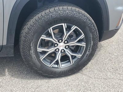 2025 GMC Acadia AT4