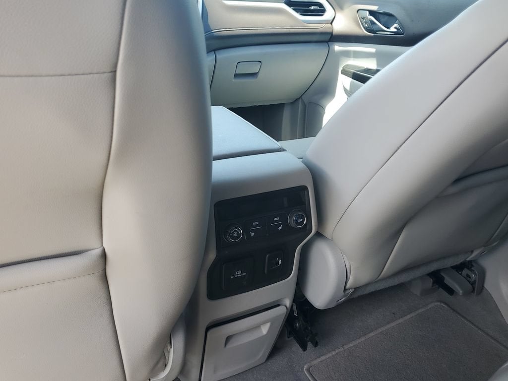 2017 GMC Acadia SLT
