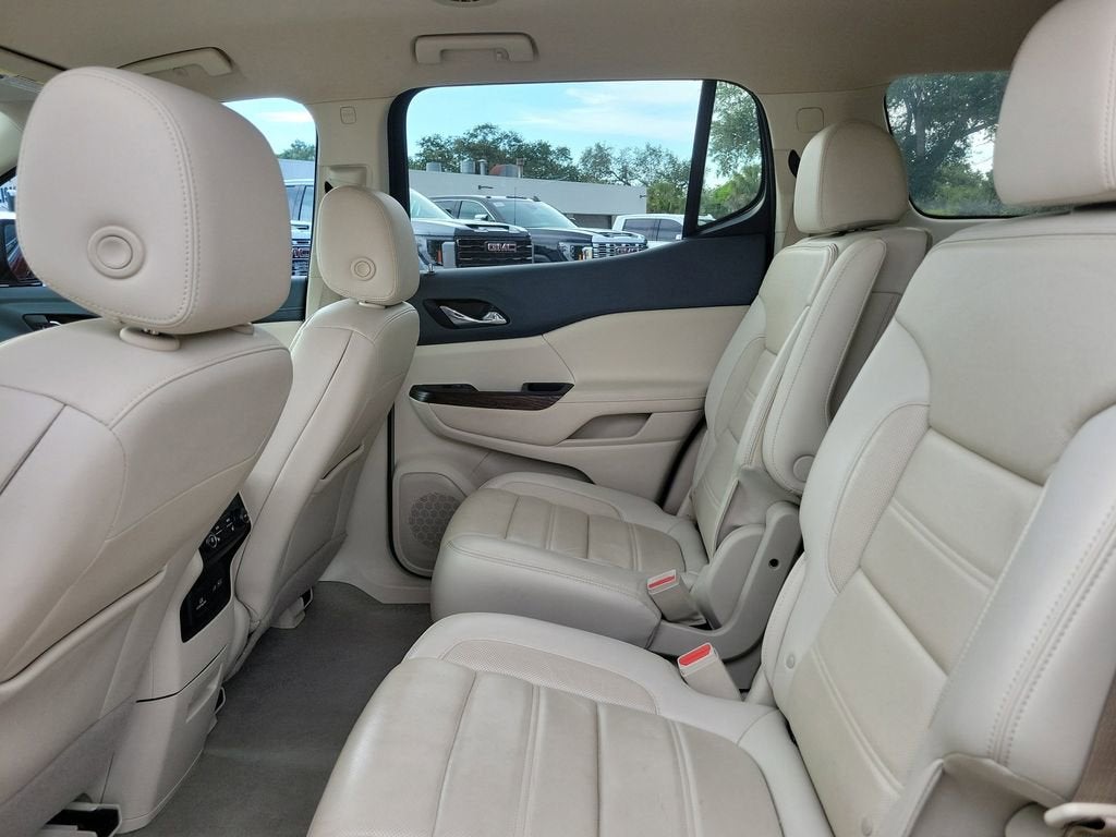 2020 GMC Acadia Denali