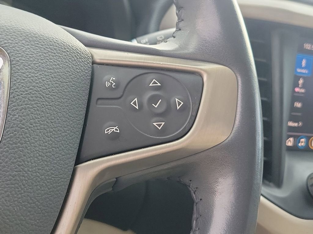 2020 GMC Acadia Denali