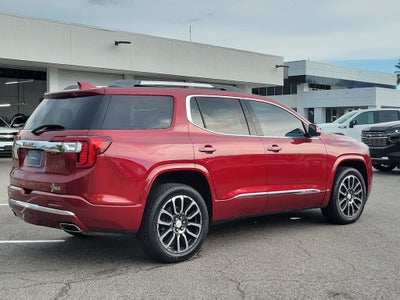 2020 GMC Acadia Denali