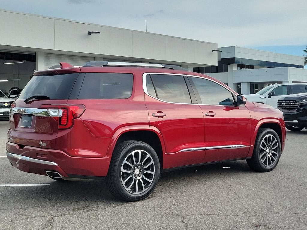 2020 GMC Acadia Denali